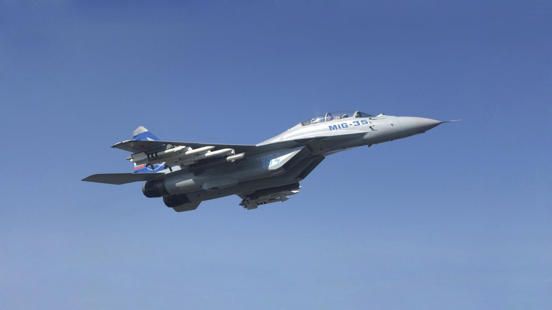 举世瞩目的欧冠“超级对决”回顾,欧冠决赛和超级碗